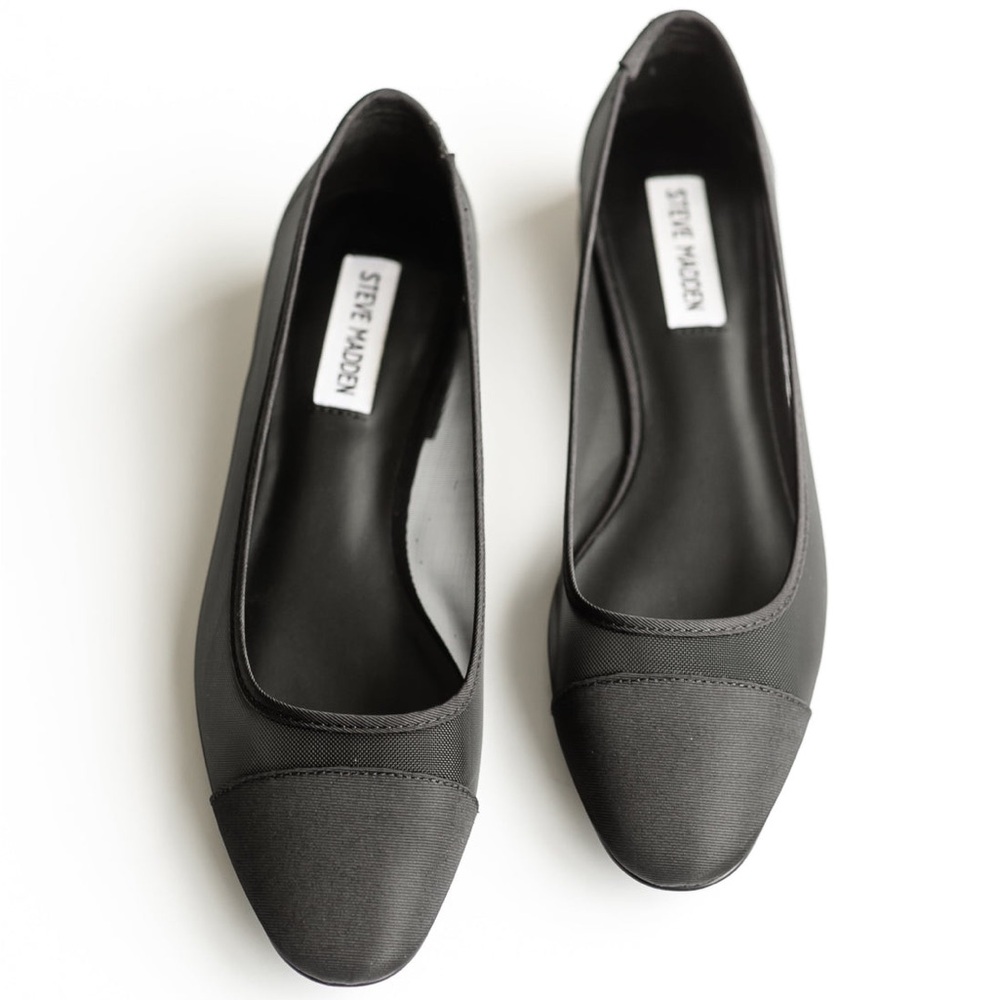 Steve Madden Blair Cap Toe Flat Black Mesh